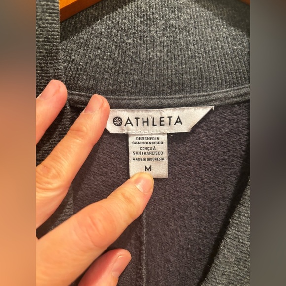 Athleta Charcoal Gray Sweatshirt medium cozy neutral basic fall minimalist - Picture 11 of 12